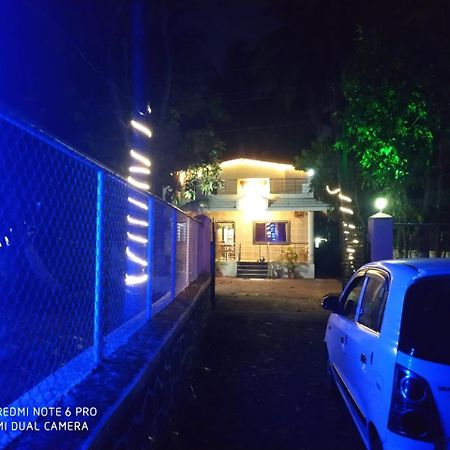Krushna Kunj Holiday Home Alībāg Eksteriør billede