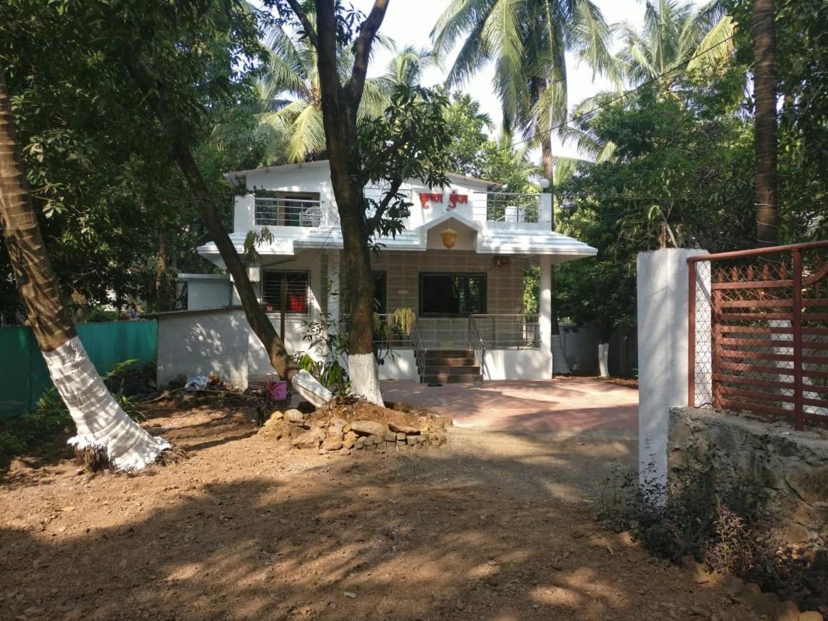 Krushna Kunj Holiday Home Alībāg Eksteriør billede